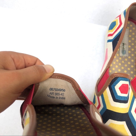 Boden Geometric Print Canvas Slip On Sneakers 10.5 - Picture 5 of 11